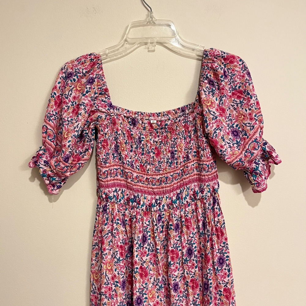 Pink Floral Smocked Dress Short Puff Sleeves Medium Vacation Spring Break Cruise - Picture 2 of 5